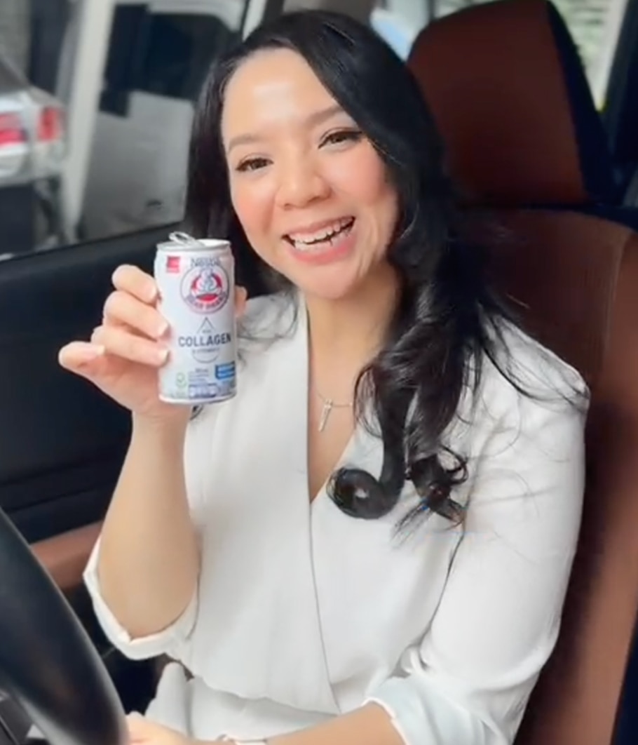 Aku minum BEAR BRAND + Collagen setiap hari.